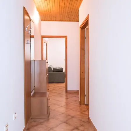 Mira 1 Apartment *